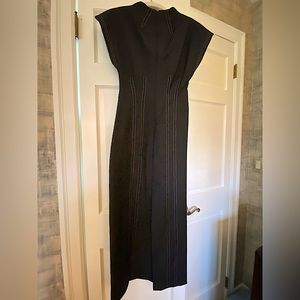 NEVER WORN! Black Fitted Align Dress w contrast stitching